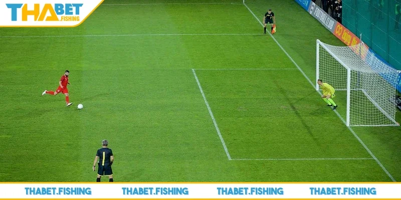 Penalty hay còn gọi là quả phạt đền là một hình thức phạt nghiêm trọng